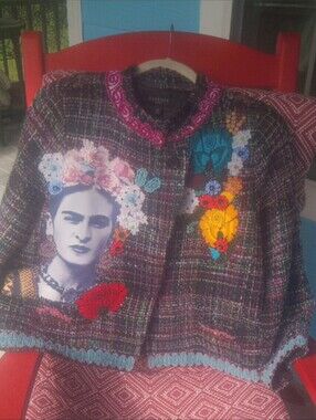 Upcycle Multicolor Jacket with Floral Frida Motif Artist Made Upcycled 16 Petit